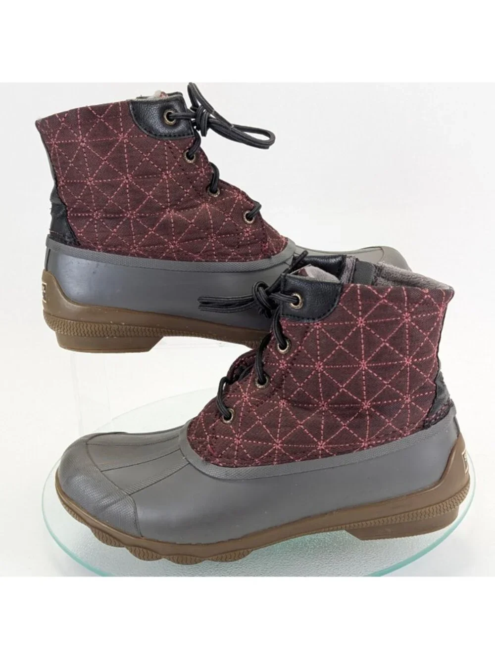 Sperry stylish functional
